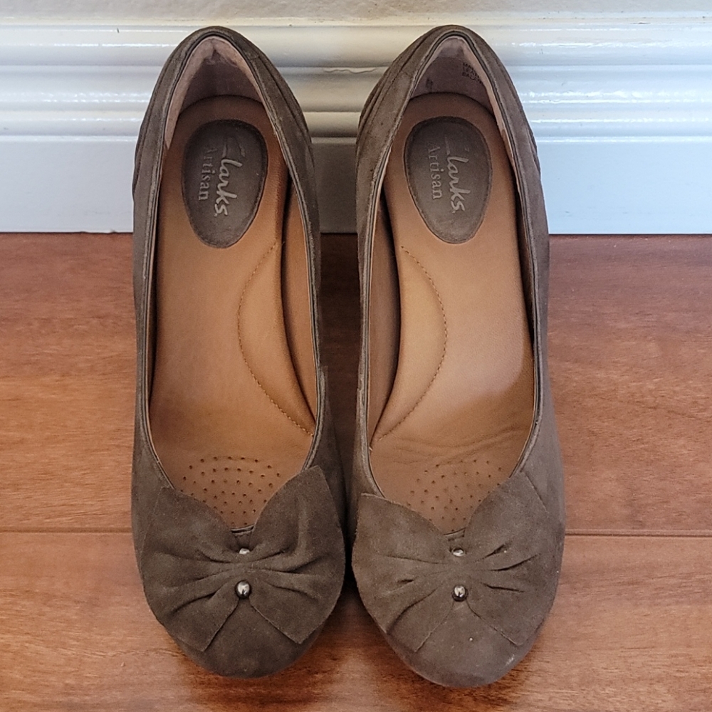 Heels - Picture 3 of 4